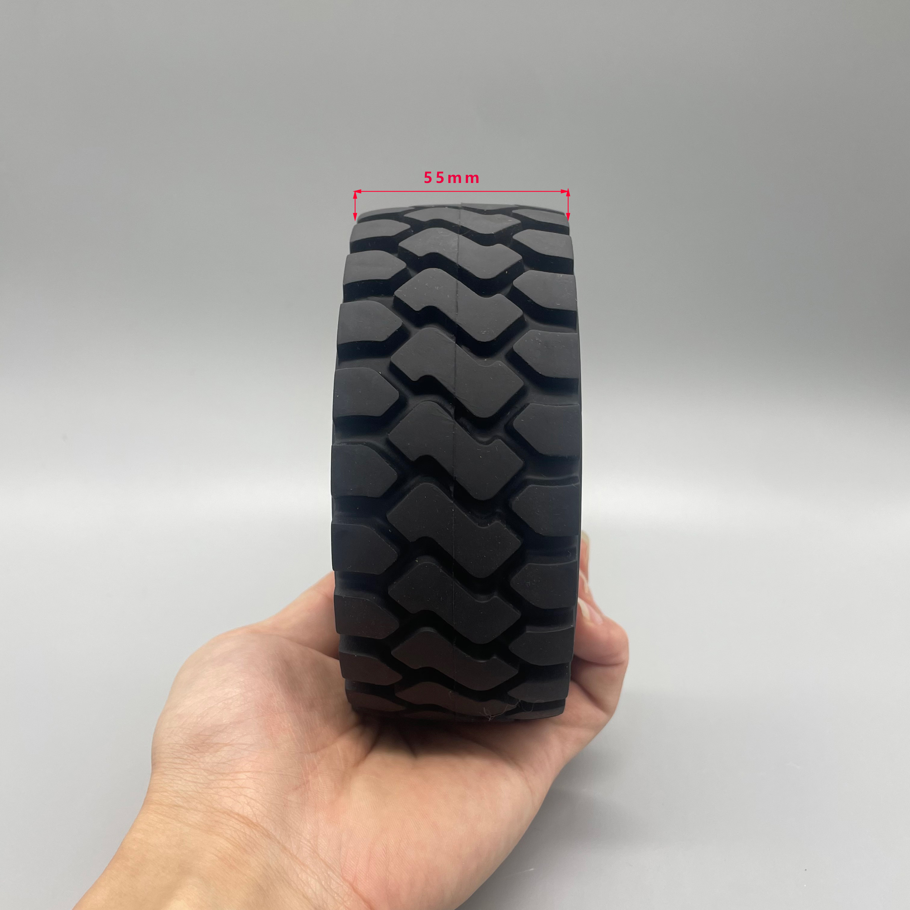 RC Loader Tires 137mm JDM-82 H - Model Kit Jdm avaliação e preço