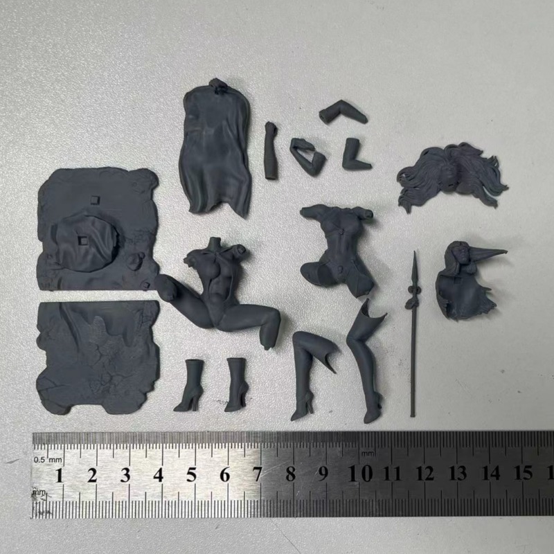 1/24 Scale Vampirella Vs Lady  - Model Kit Vs Figure avaliação e preço
