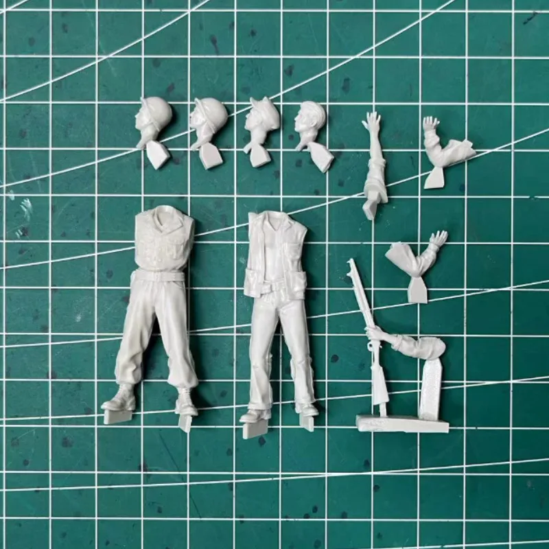 1/35 Scale Resin Figure Model  - Model Kit History avaliação e preço