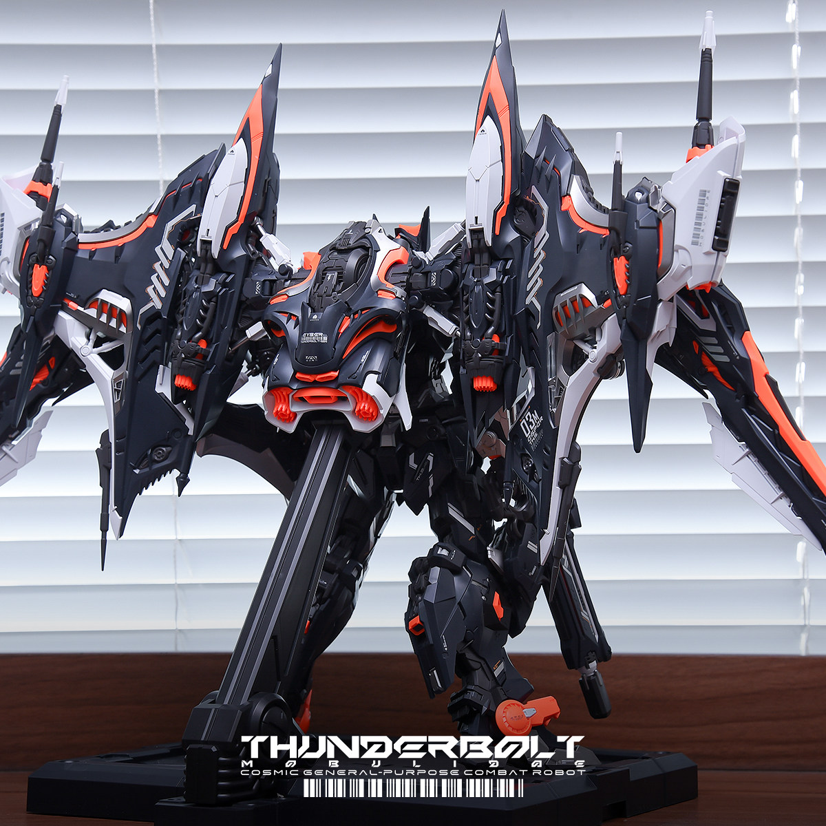 THUNDERBOLT MOBULIDAE 1/100 To - Model Kit Infinite Dimension avaliação e preço
